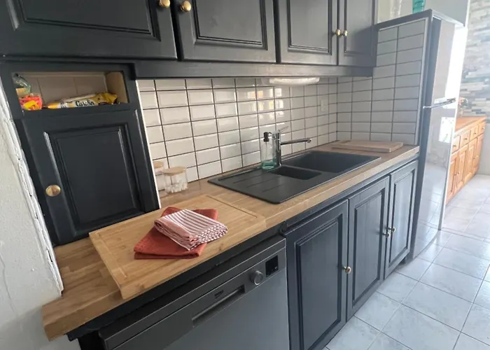 Les Petits De Georges Agde